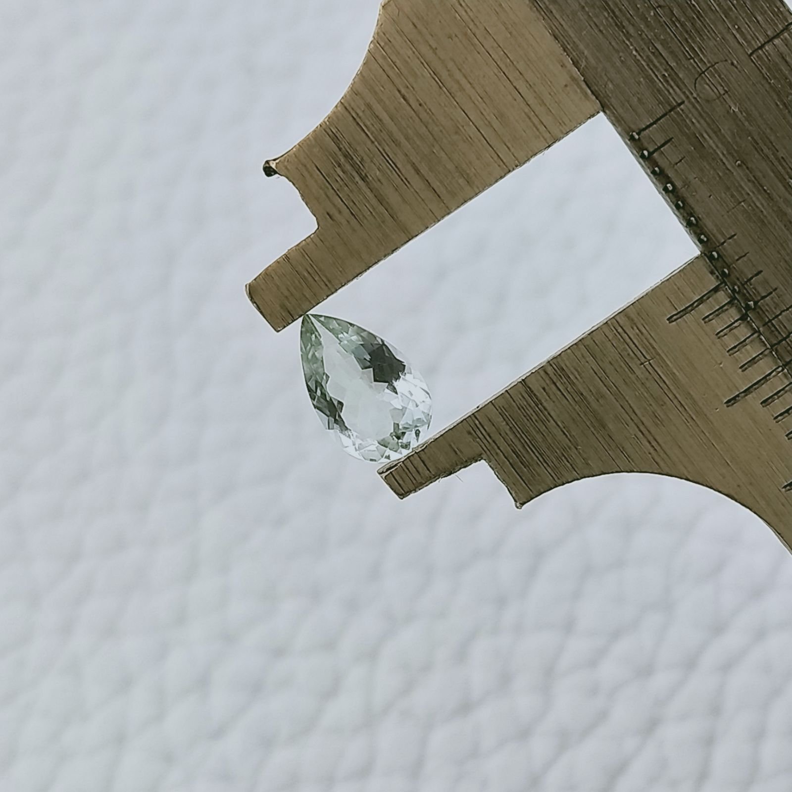 Acquamarina Forma Goccie Sfaccetata A Mano Gemme Sciolte 7X5X3mm ,60 Carati 1pz