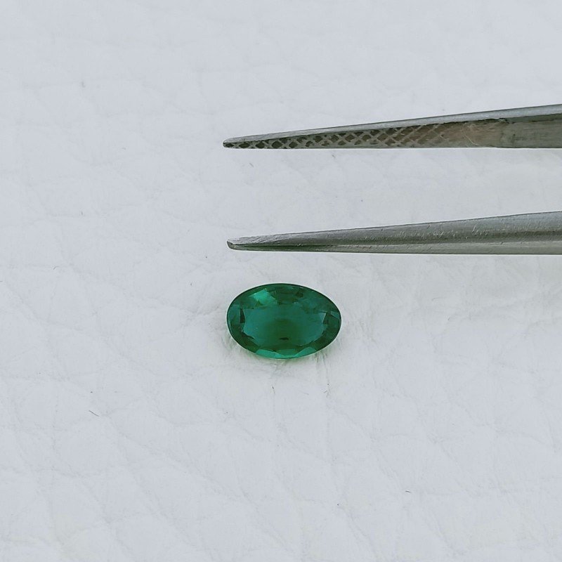 Smeraldo Idrotermale Forma Ovale Sfaccetata A Mano Gemme Sciolte 6X4X2mm 0,35 Carati 1pz