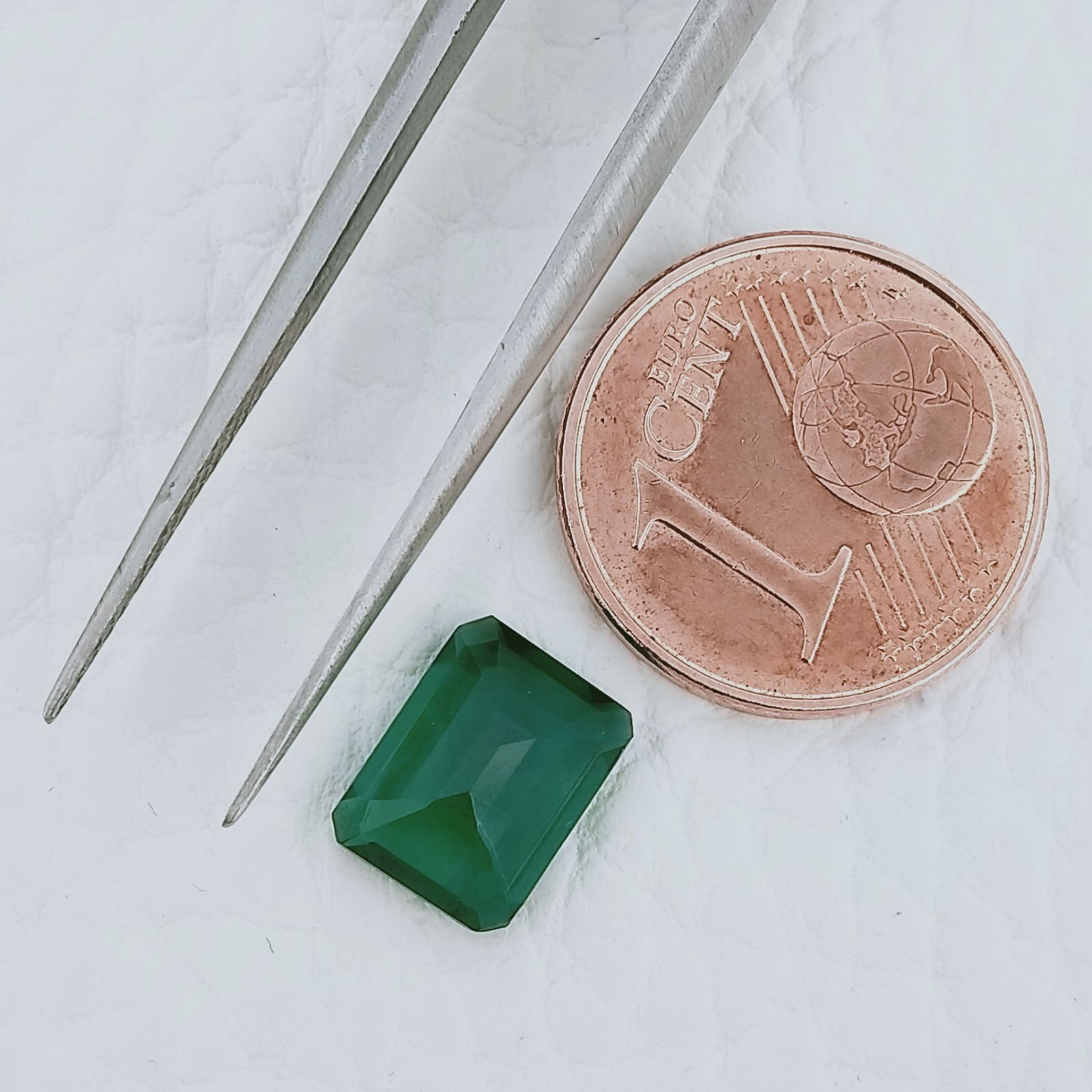 Smeraldo Idrotermale Forma Ottogonale Sfaccetata A Mano Gemme Sciolte 9X6X3mm 1,70 Carati 1pz