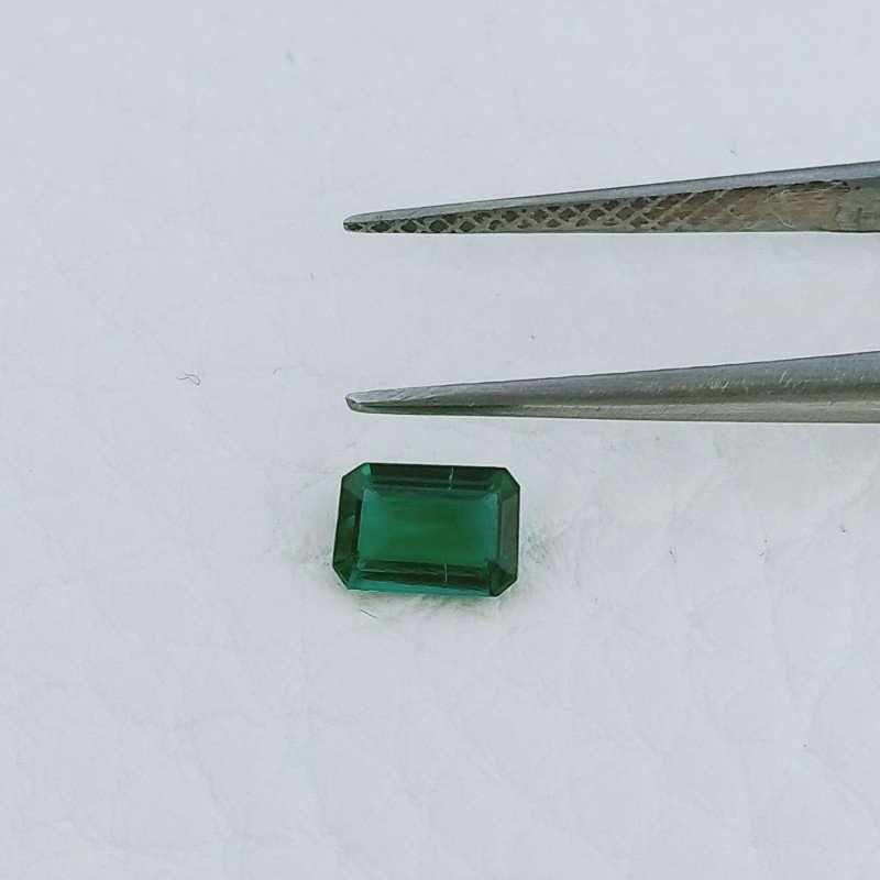 Smeraldo Idrotermale Forma Ottogonale Sfaccetata A Mano Gemme Sciolte 5X3X2mm 0,40 Carati 1pz