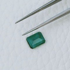 Gemma Sciolta di Smeraldo Idrotermale, Taglio Ottagono Sfaccettato a Mano, 7x5x2 mm, 1,20 ct