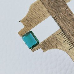 Gemma Sciolta di Smeraldo Idrotermale, Taglio Ottagono Sfaccettato a Mano, 7x5x2 mm, 1,20 ct