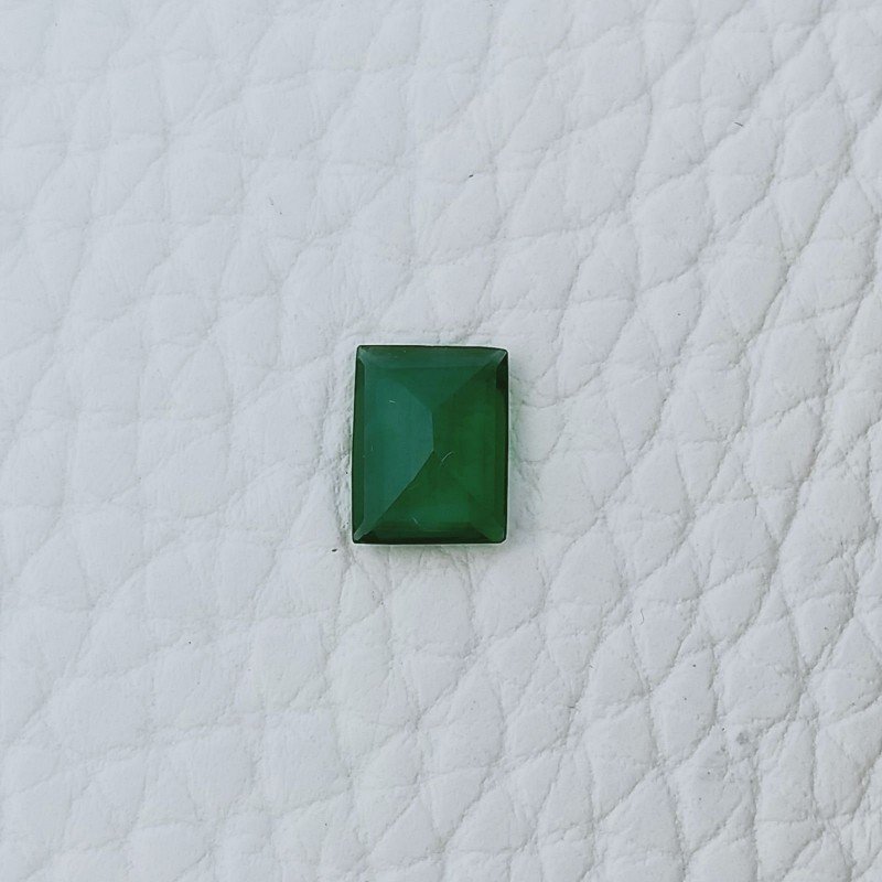 Smeraldo Idrotermale Forma Ottogonale Sfaccetata A Mano Gemme Sciolte 8X6X3mm 1,10 Carati 1pz