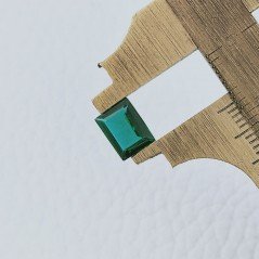Gemma Sciolta di Smeraldo Idrotermale, Taglio Ottagono Sfaccettato a Mano, 8x6x3 mm, 1,10 ct