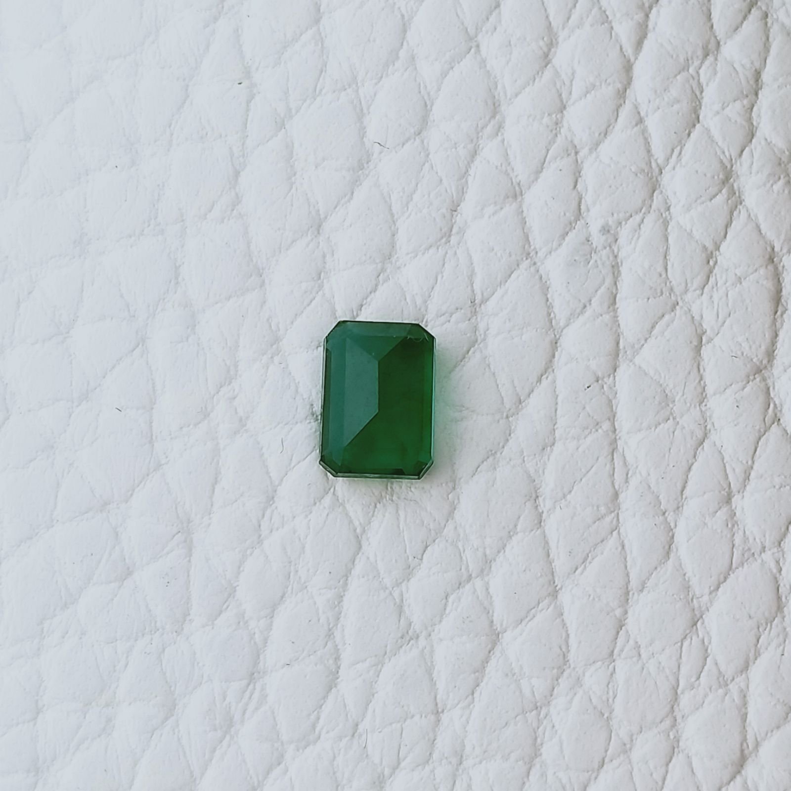 Smeraldo Idrotermale Forma Ottogonale Sfaccetata A Mano Gemme Sciolte 6X4X3mm 0,85 Carati 1pz