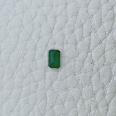 Smeraldo Idrotermale Forma Ottogonale Sfaccetata A Mano Gemme Sciolte 5X3X1mm 0,25 Carati 1pz