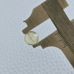 Quarzo Oro Verde Tondo Sfaccettato A Mano Foro Passante 8mm 3,95 Carati 1pz