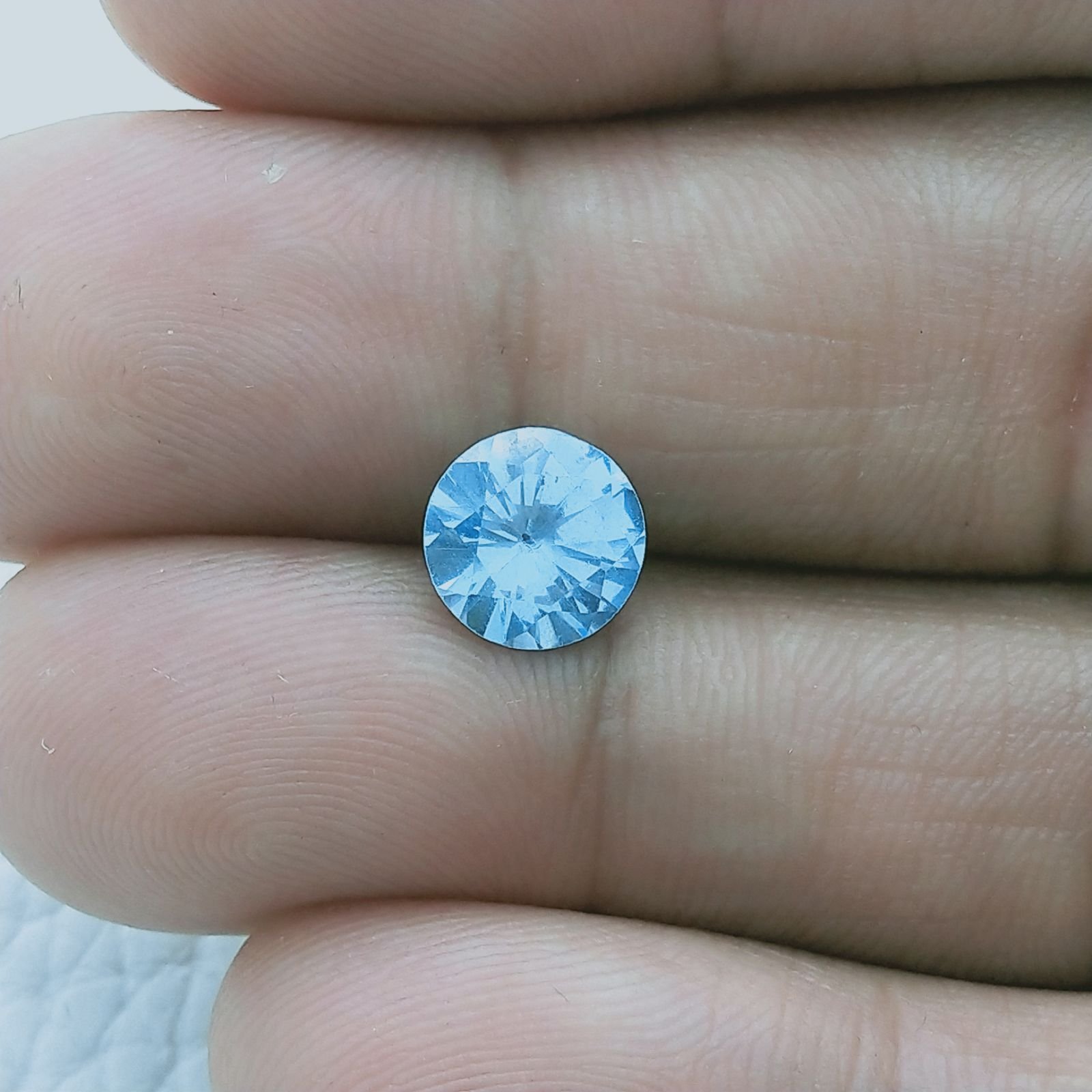 Zircone Azzurro Forma Tondo Sfaccetata A Mano Gemme Sciolte 8X4mm 2,70 Carati 1pz