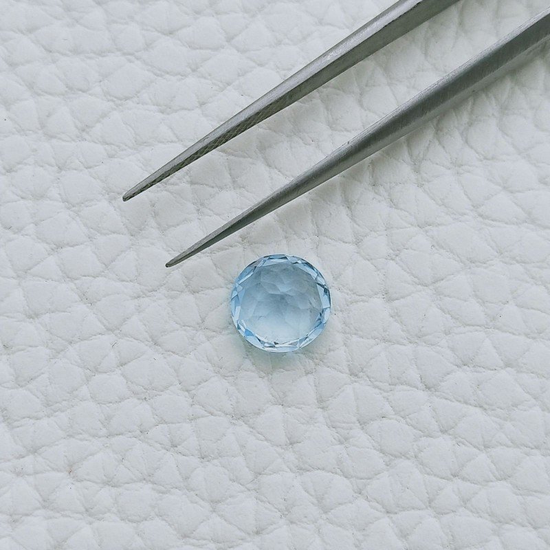 Topazio Azzurro Forma Tondo Sfaccetata A Mano Gemma Sciolte 8X3mm 2,35 Carati 1pz