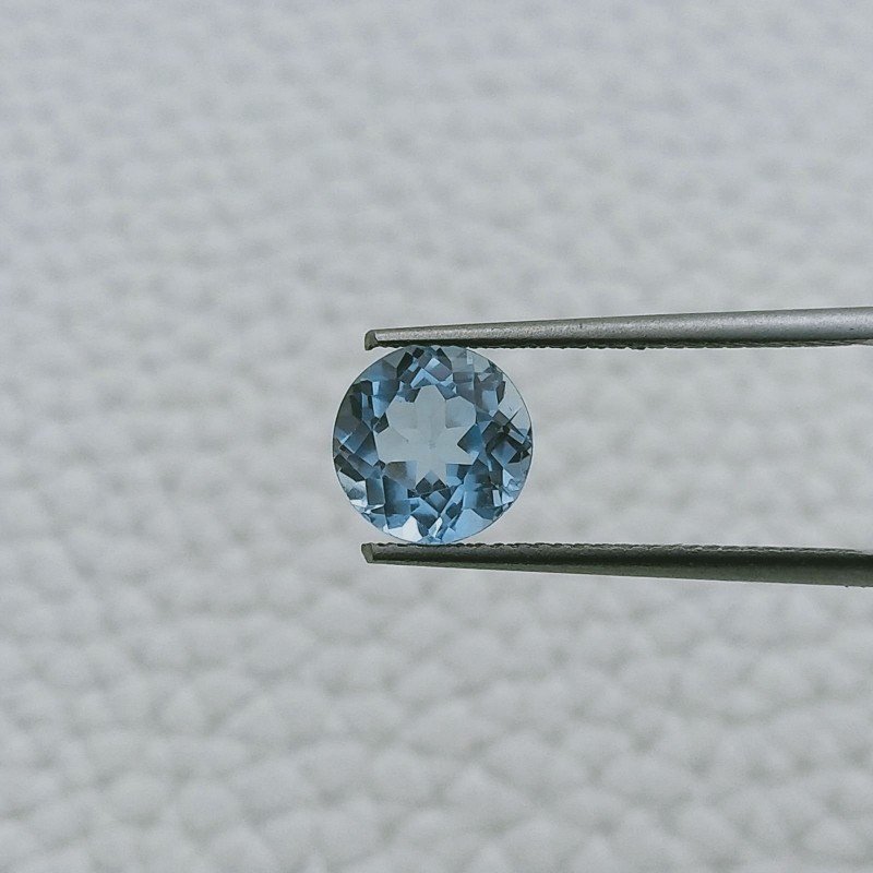 Topazio Azzurro Forma Tondo Sfaccetata A Mano Gemma Sciolte 8X3mm 2,35 Carati 1pz
