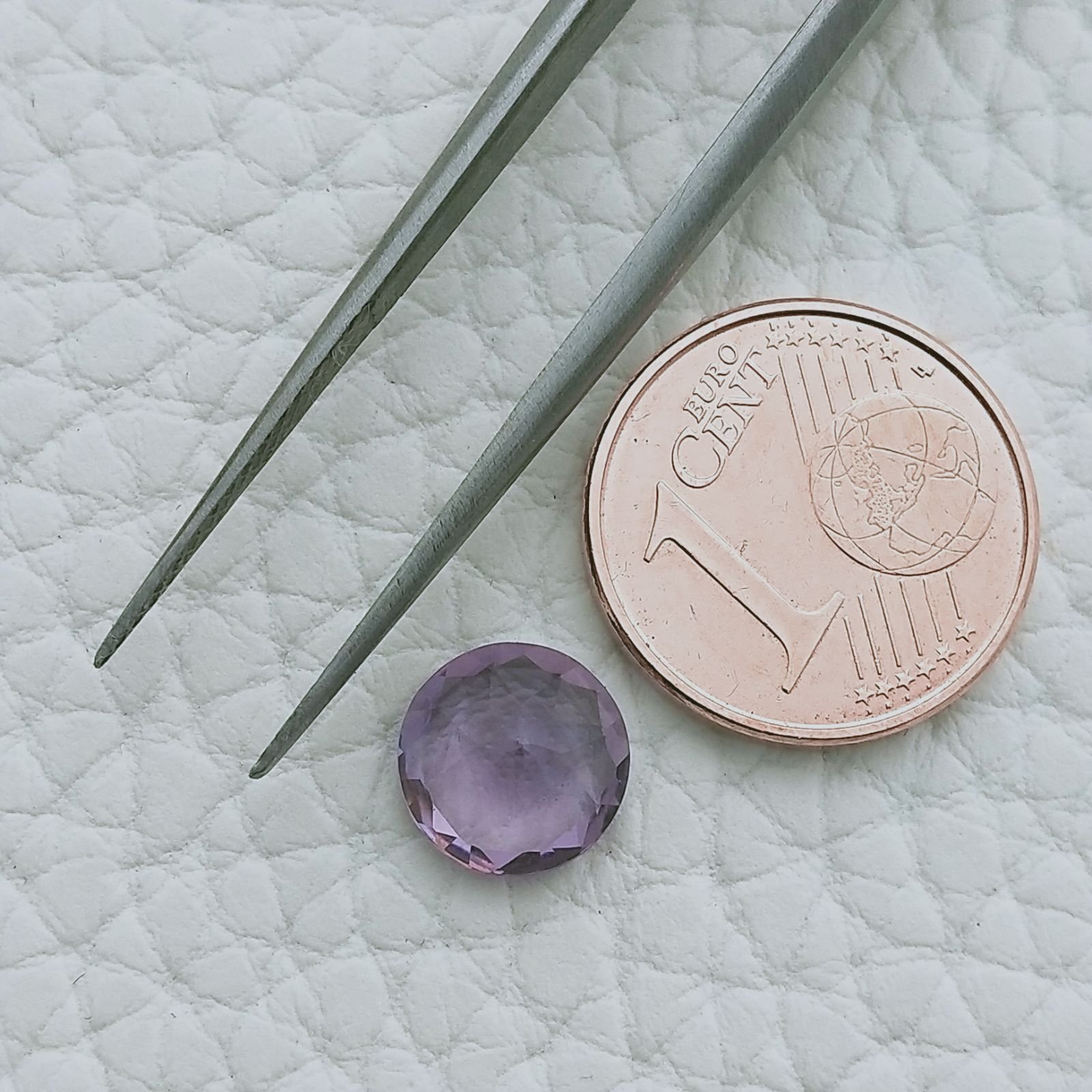 Ametista Rosa Di Francia Forma Tondo Sfaccetata A Mano Gemma Sciolte 8X3mm 1,60 Carati 1pz