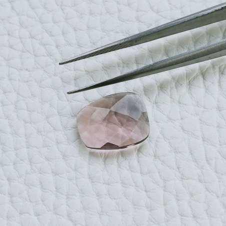 Rodolite Idrotermale Taglio Briolette Sfaccetata A Mano Gemme Sciolte 14X11X4mm 4,30 Carati 1pz