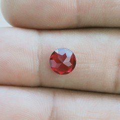 Quarzo Rosso Idrotermale Forma Tondo Sfaccetata A Mano Gemme Sciolte 7X4mm 1,15 Carati 1pz