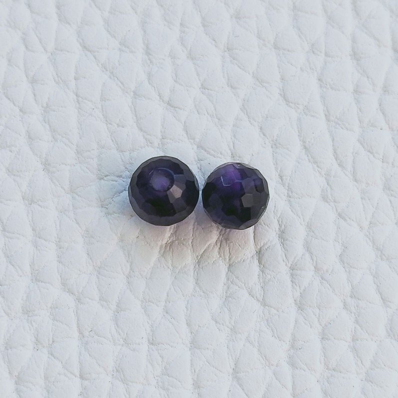 Ametista Africana Tondo Sfaccettato A Mano Mezzo Forato 6mm 1,35 Carati 1pz