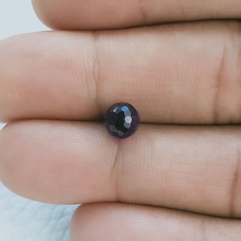 Ametista Africana Tondo Sfaccettato A Mano Mezzo Forato 6mm 1,35 Carati 1pz