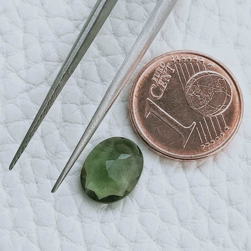 Tormalina Verde Idrotermale Taglio Ovale Sfaccetata A Mano Gemme Sciolte 9X7X3mm 1,95 Carati 1pz