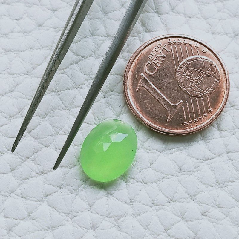 Calcedonio Taglio Ovale Sfaccetata A Mano Gemme Sciolte 9X7X3mm 1,65 Carati 1pz