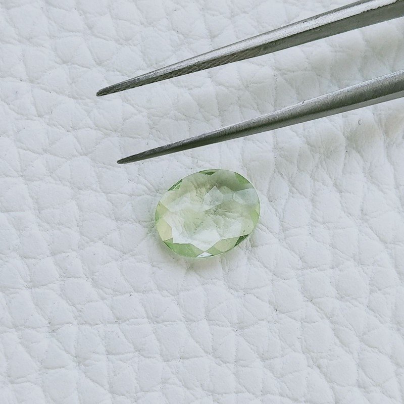 Ametista Verde Taglio Ovale Sfaccetata A Mano Gemme Sciolte 9X7X3mm 1,90 Carati 1pz