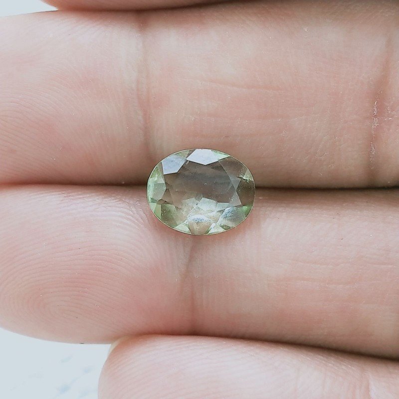 Ametista Verde Taglio Ovale Sfaccetata A Mano Gemme Sciolte 9X7X3mm 1,90 Carati 1pz