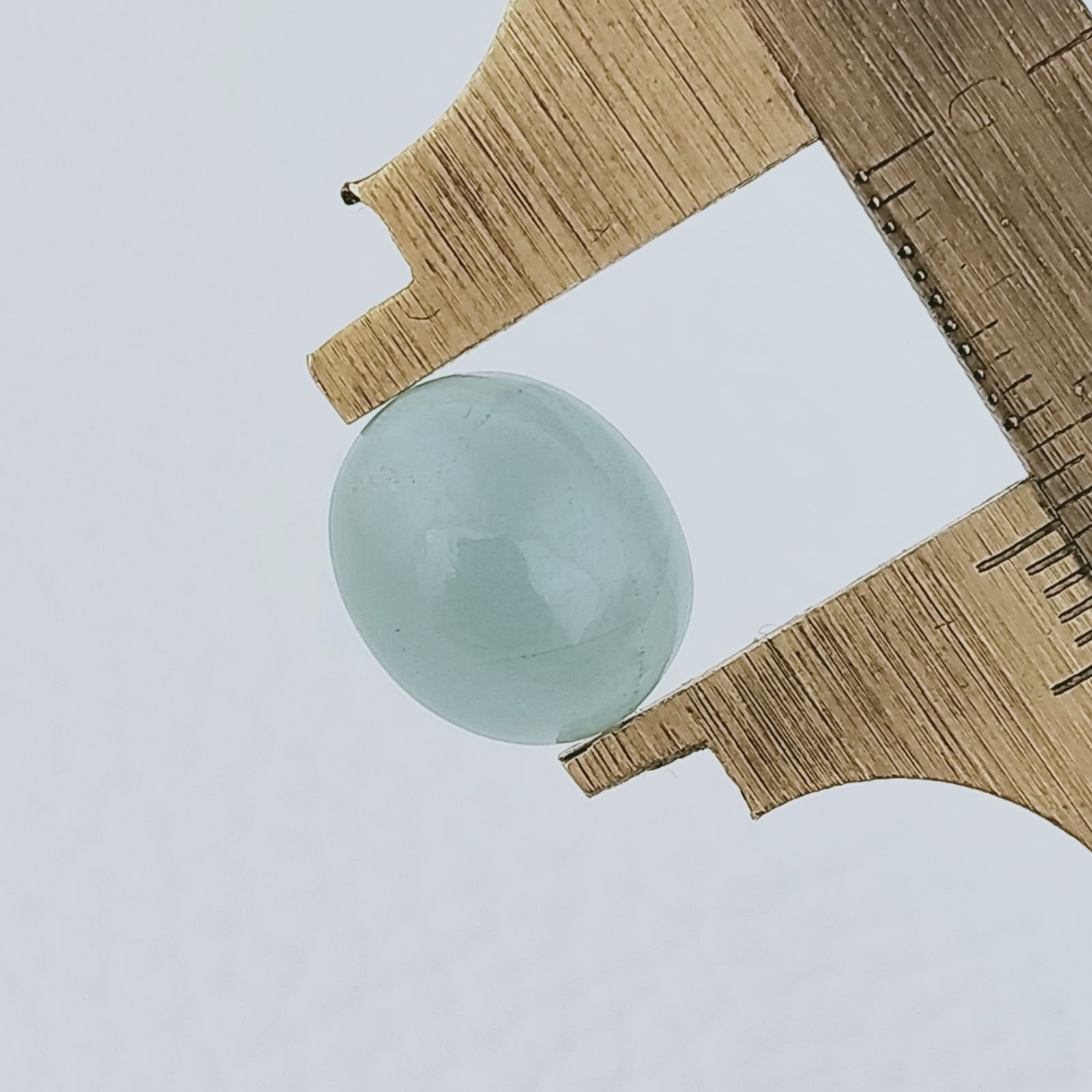 Acquamarina Forma Ovale Cabochon Fatto A Mano 12X10X5mm 5,45 Carati 1pz