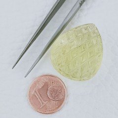 Quarzo Oro Verde Forma Goccia Incisa Moghul Fatto A Mano 25X21X13mm 44,30 Carati 1pz