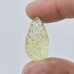 Quarzo Oro Verde Forma Goccia Incisa Moghul Fatto A Mano 26X14X10mm 24,45 Carati 1pz