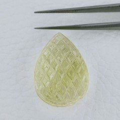 Quarzo Oro Verde Forma Goccia Incisa Moghul Fatto A Mano 27X19X13-14mm 39,80 Carati 1pz