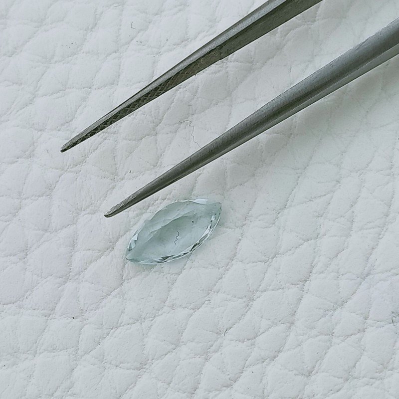 Acquamarina Forma Navetta Sfaccetata A Mano Gemme Sciolte 9X4X3mm 0,70 Carati 1pz