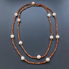 Collana Lunga Pietre Dure Corniola Con Perle Di Fiume Beige Barocche 110cm E Chiusura In Argento 925