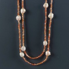 Collana Lunga Pietre Dure Corniola Con Perle Di Fiume Beige Barocche 110cm E Chiusura In Argento 925