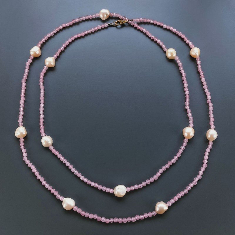 Collana Lunga Pietre Dure Giada Rosa Con Perle Di Fiume Beige Barocche 130cm E Chiusura In Argento 925