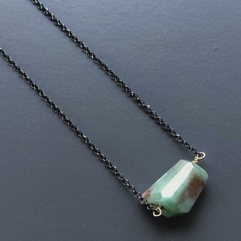 Collana Girocollo Con Catena Brunito Argento 925 E Radice Di Smeraldo Naturale Sfaccettato A Mano 1Pz
