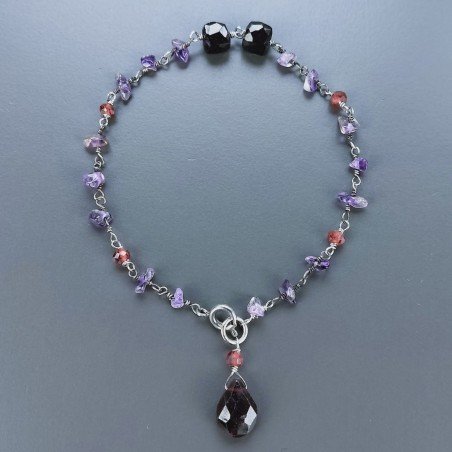 Bracciale Nodo Orafo Rodiato Con Ametista E Granato Rosso Forme Miste Sfaccettato A Mano 1pz