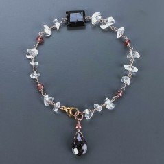 Bracciale Nodo Orafo Rosato Con Cristallo Di Rocca E Granato Rosso Forme Miste Sfaccettato A Mano 1pz