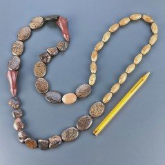 Collana Con Pietre Dure Pietra Paesina,Bronzite E Diaspro Rosso Fiore Annodato A Mano 1pz