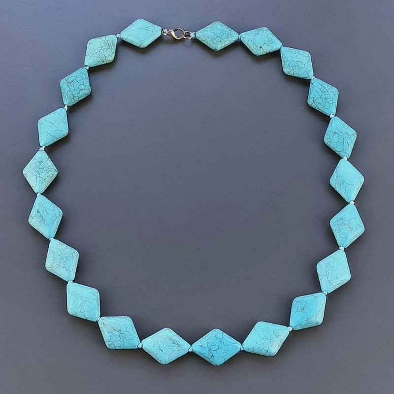 Collana Girocollo Con Pietre Dure Pasta Di Turchese Annodate A Mano E Chiusura In Ottone 1pz Collana Girocollo Con Pietre Dure Pasta Di Turchese Annodate A Mano E Chiusura In Ottone 1pz