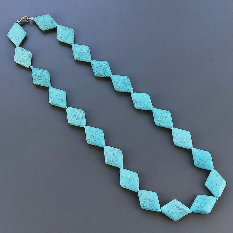 Collana Girocollo Con Pietre Dure Pasta Di Turchese Annodate A Mano E Chiusura In Ottone 1pz Collana Girocollo Con Pietre Dure Pasta Di Turchese Annodate A Mano E Chiusura In Ottone 1pz