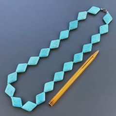 Collana Girocollo Con Pietre Dure Pasta Di Turchese Annodate A Mano E Chiusura In Ottone 1pz
