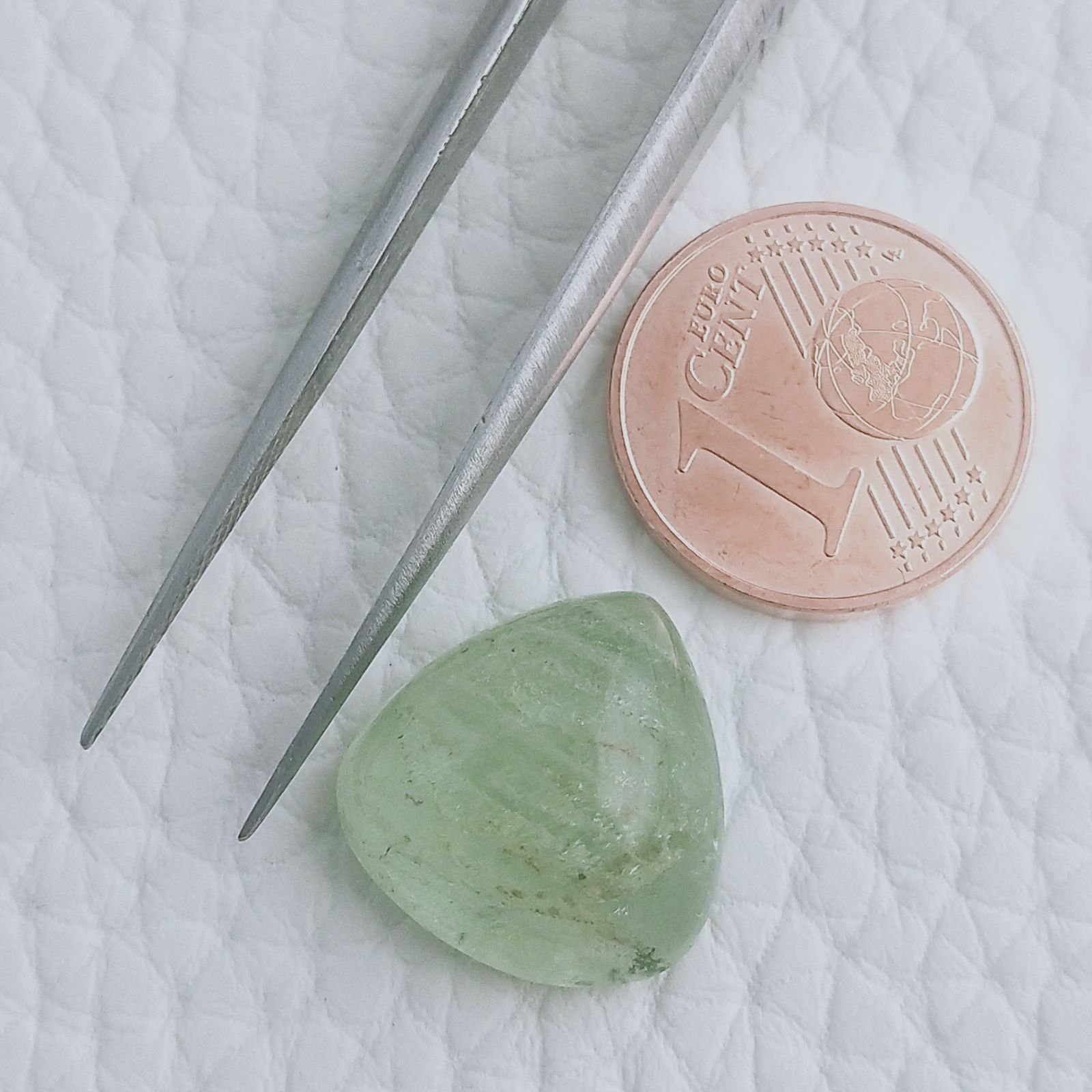 Acquamarina Forma Cuore Ovale Cabochon Fatto A Mano 14X14X6mm 9,45 Carati 1pz