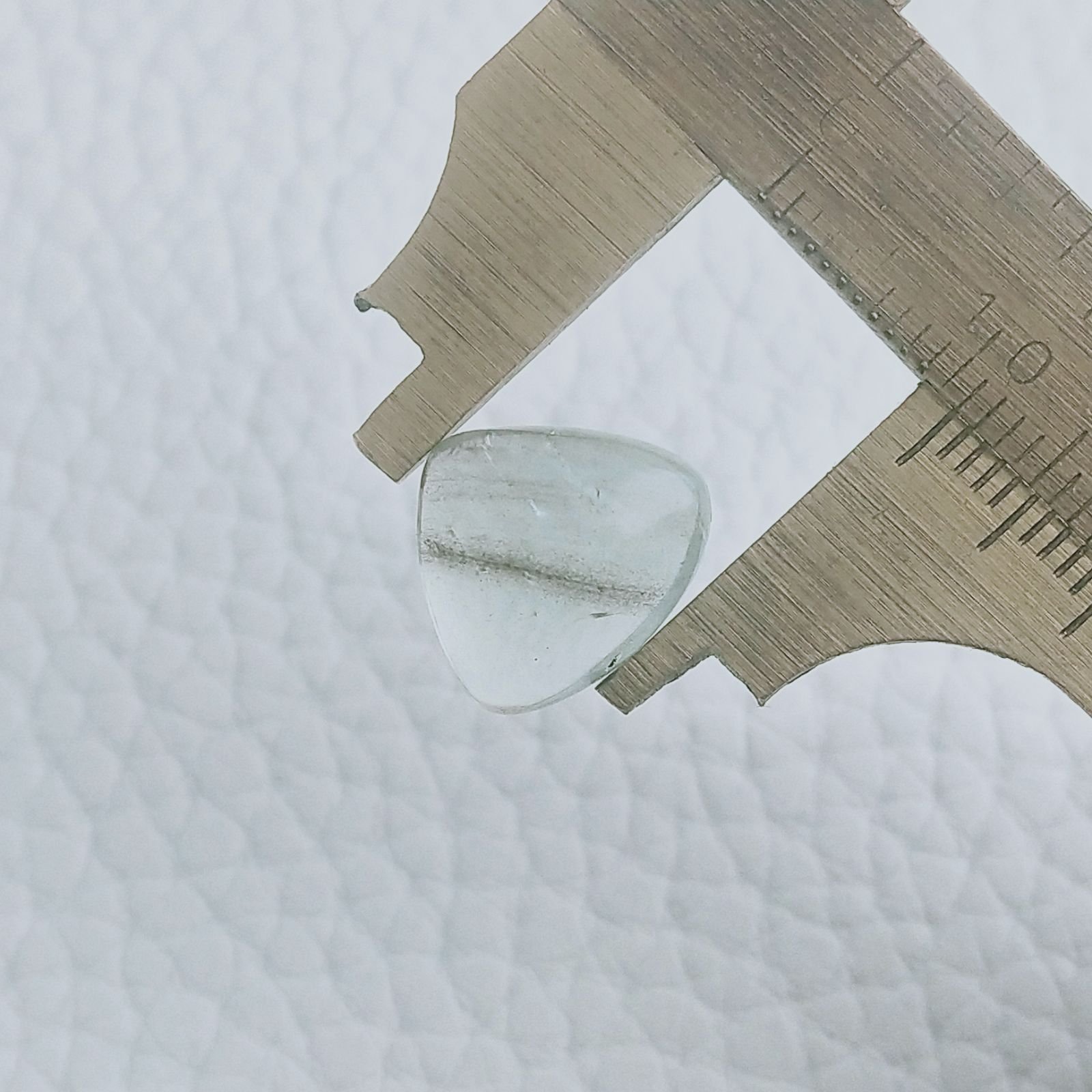 Acquamarina Forma Cuore Ovale Cabochon Fatto A Mano 12X11X5mm 5,60 Carati 1pz