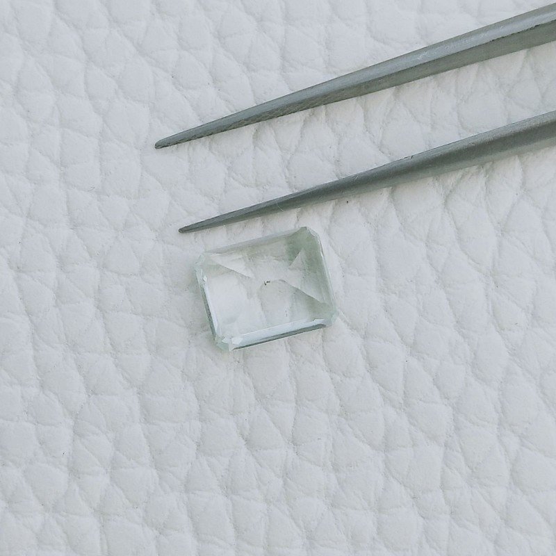 Acquamarina Taglio Smeraldo Ottagono Sfaccettato A Mano Gemma Sciolta 9X7X4mm 2,45 Carati 1pz Acquamarina Taglio Smeraldo Ottagono Sfaccettato A Mano Gemma Sciolta 9X7X4mm 2,45 Carati 1pz