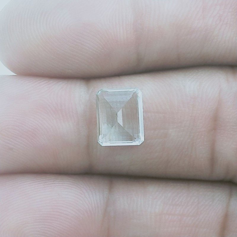 Acquamarina Taglio Smeraldo Ottagono Sfaccettato A Mano Gemma Sciolta 9X7X4mm 2,45 Carati 1pz Acquamarina Taglio Smeraldo Ottagono Sfaccettato A Mano Gemma Sciolta 9X7X4mm 2,45 Carati 1pz
