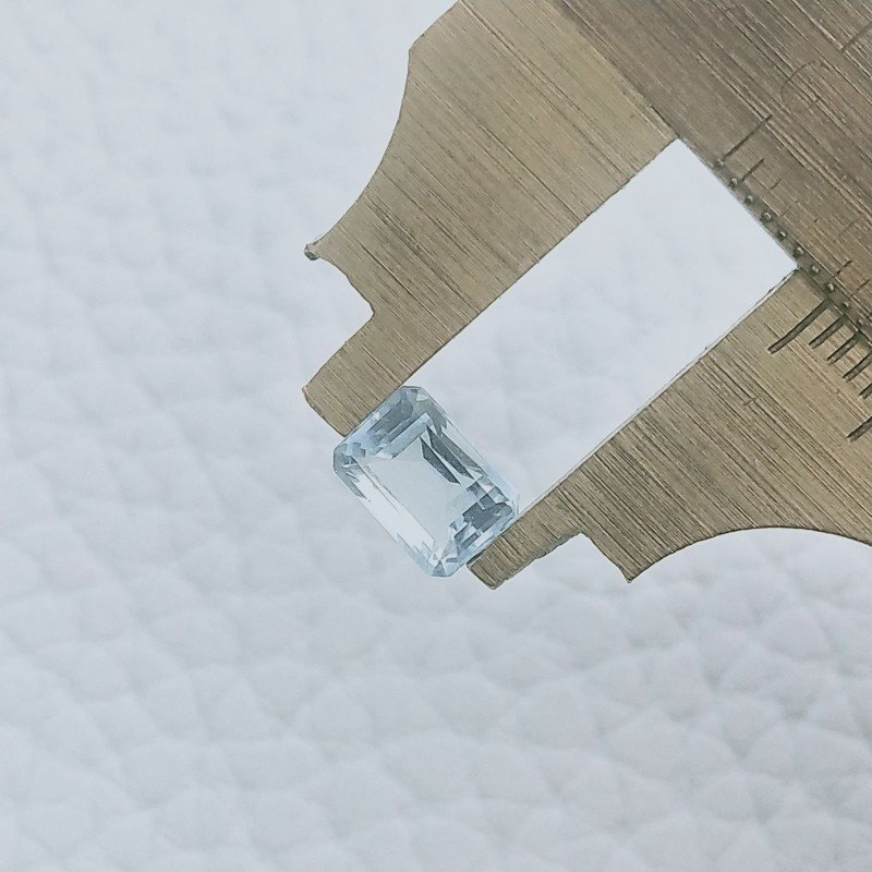 Acquamarina Taglio Smeraldo Ottagono Sfaccettato A Mano Gemma Sciolta 6X5X3mm 0,75 Carati 1pz