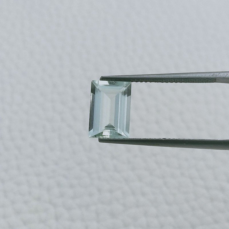 Acquamarina Forma Rettangolo Sfaccettato A Mano Gemma Sciolta 10X6X4mm 2,15 Carati 1pz