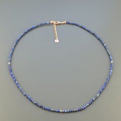Collana Girocollo Con Lapis Lazuli Tondo Sfaccettato Diamond Cut 2mm E Chiusura In Argento 925-Oro Rosa