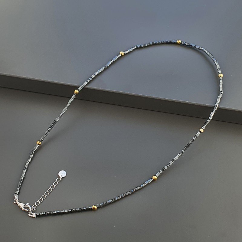 Collana Girocollo Con Ematite Naturale Forma Esagonale Sfaccettato E Chiusura In Argento 925-Rodiato