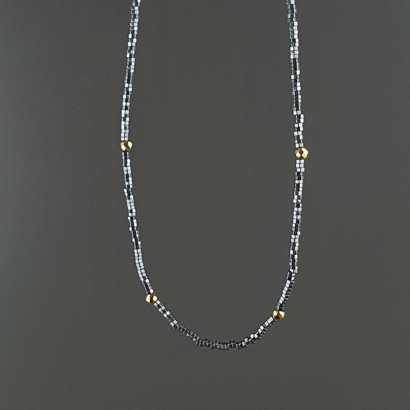 Collana Girocollo Con Ematite Naturale Forma Esagonale Sfaccettato E Chiusura In Argento 925-Rodiato