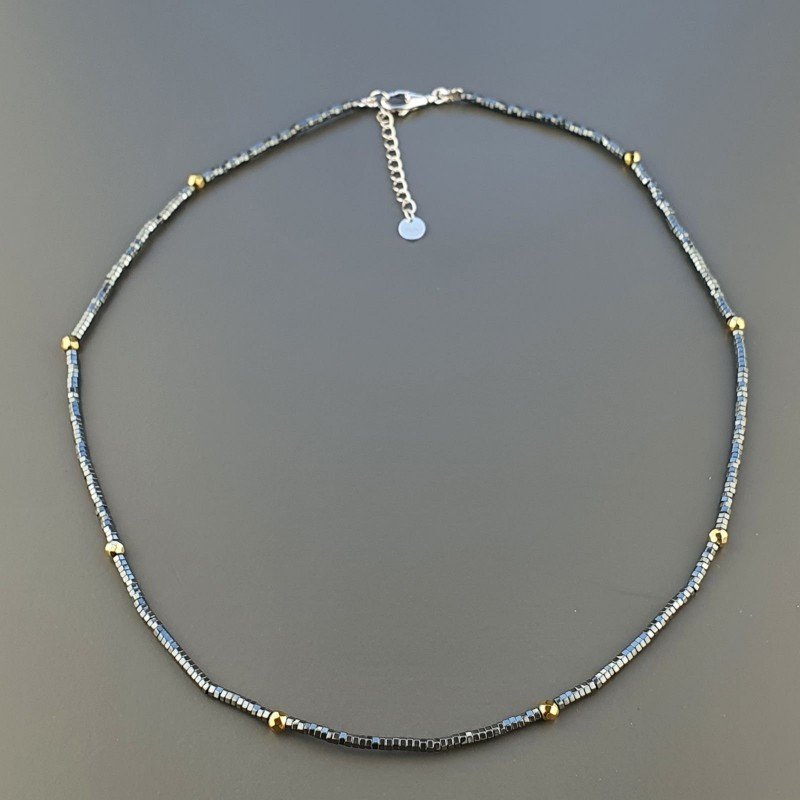 Collana Girocollo Con Ematite Naturale Forma Esagonale Sfaccettato E Chiusura In Argento 925-Rodiato