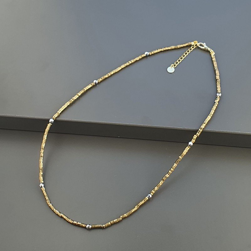 Collana Girocollo Con Ematite Dorato Forma Esagonale Sfaccettato E Chiusura In Argento 925-Dorato