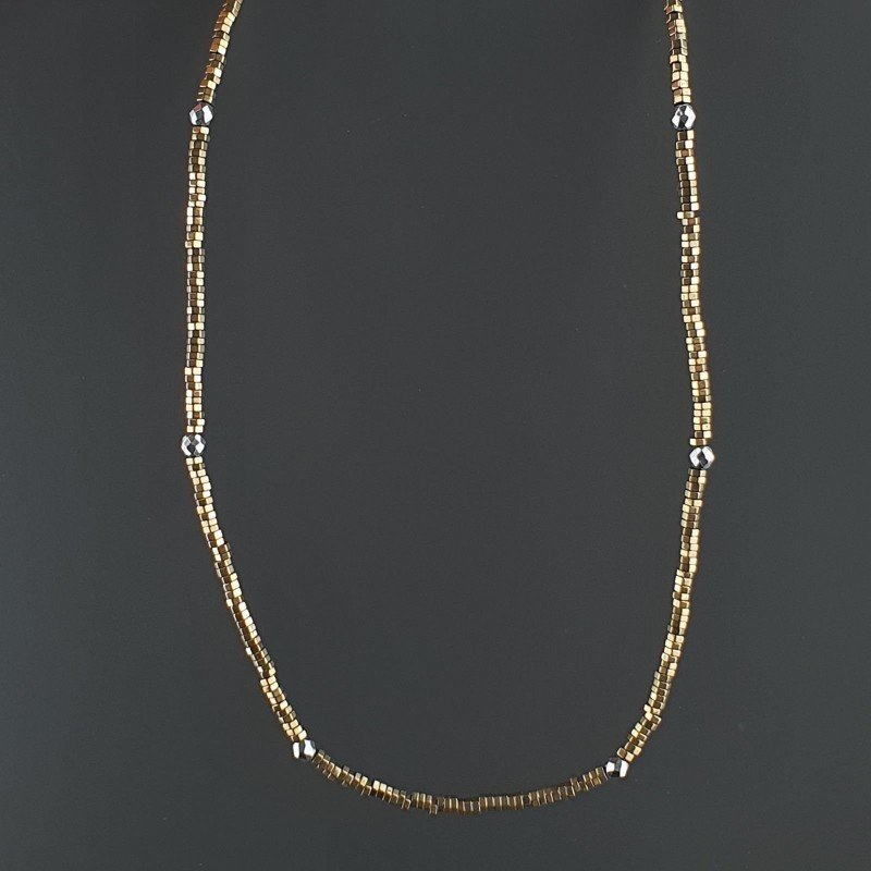 Collana Girocollo Con Ematite Dorato Forma Esagonale Sfaccettato E Chiusura In Argento 925-Dorato